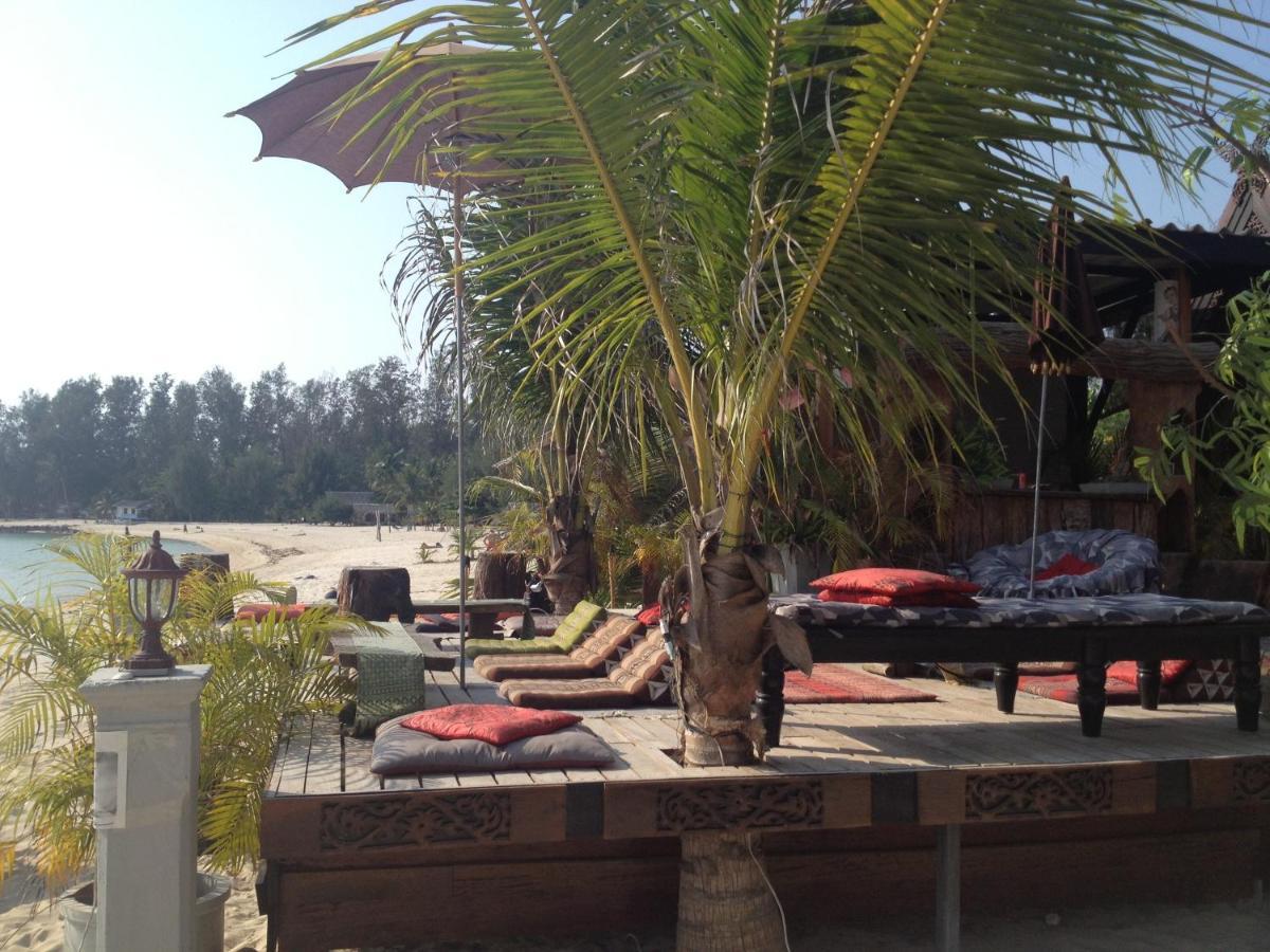 Phangan Cove Beach Resort Szrithanu Kültér fotó
