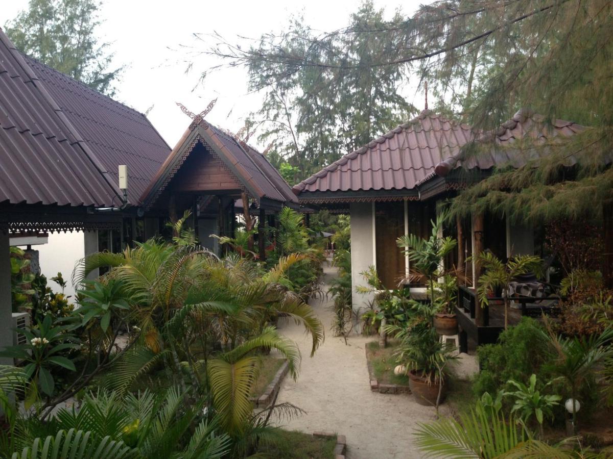 Phangan Cove Beach Resort Szrithanu Kültér fotó