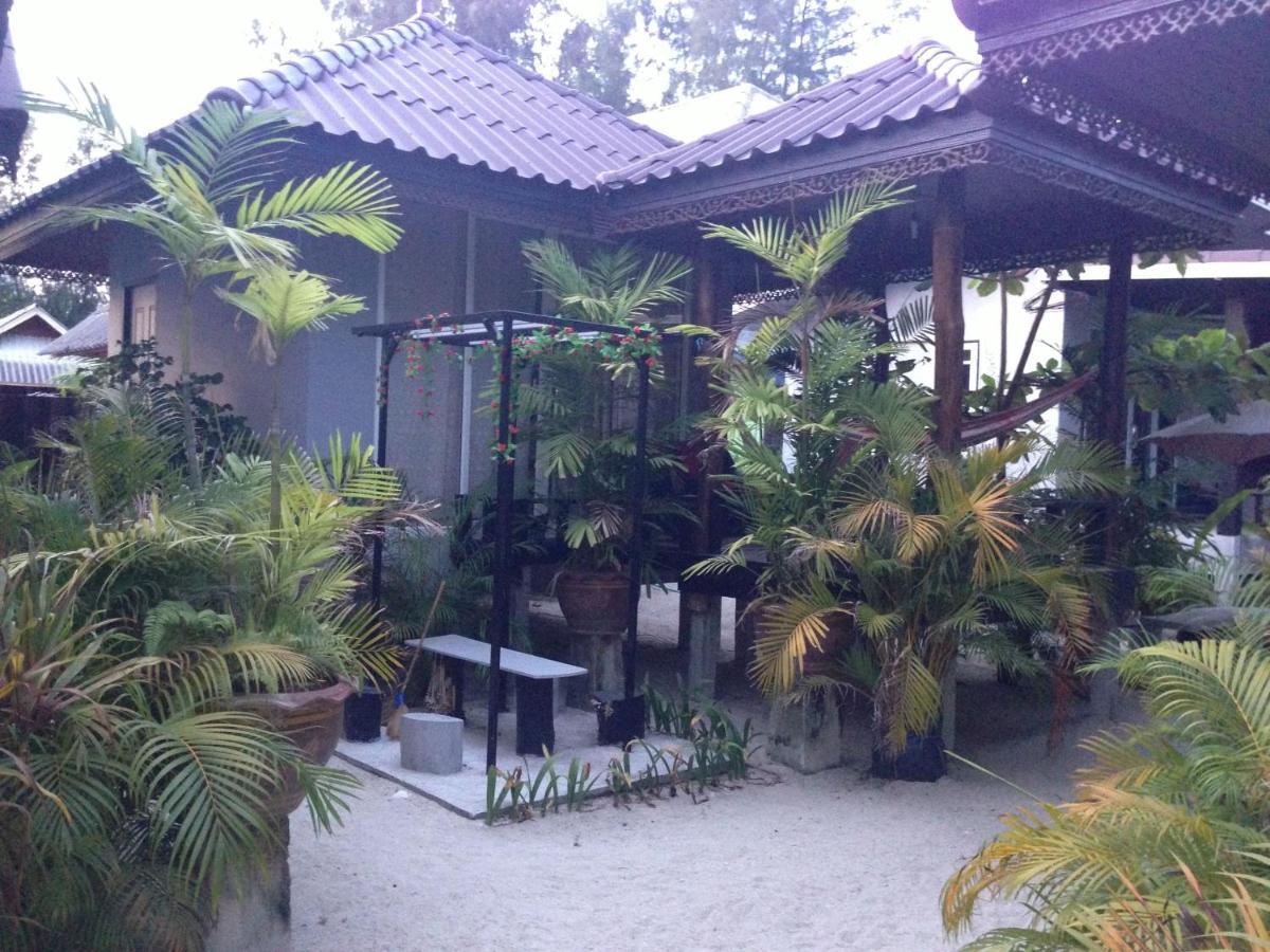 Phangan Cove Beach Resort Szrithanu Szoba fotó