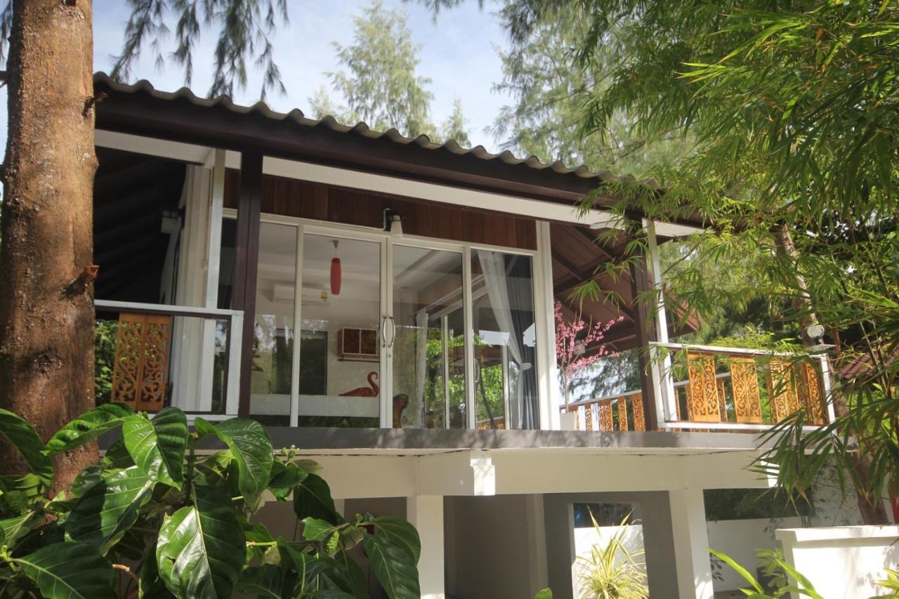 Phangan Cove Beach Resort Szrithanu Kültér fotó