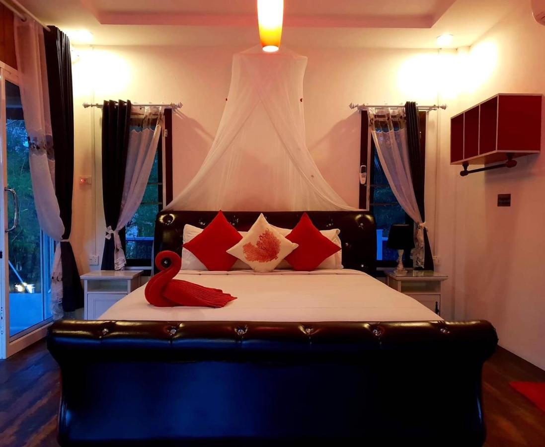 Phangan Cove Beach Resort Szrithanu Kültér fotó