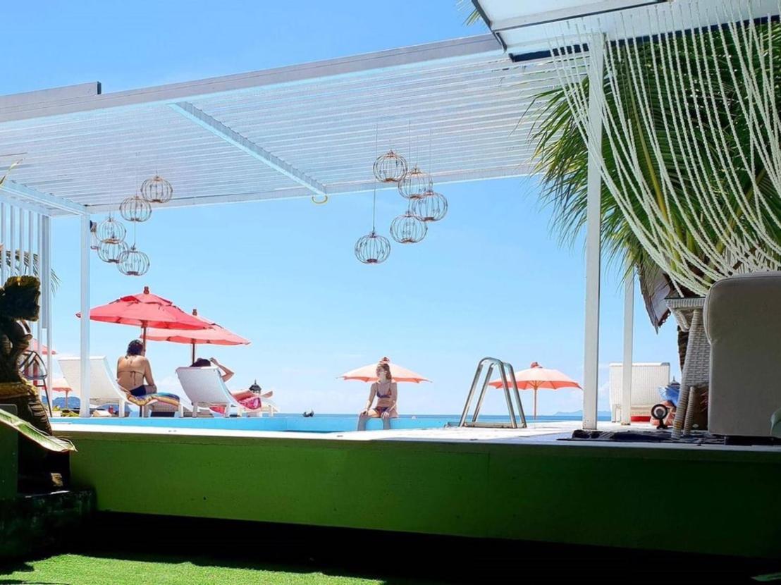 Phangan Cove Beach Resort Szrithanu Kültér fotó