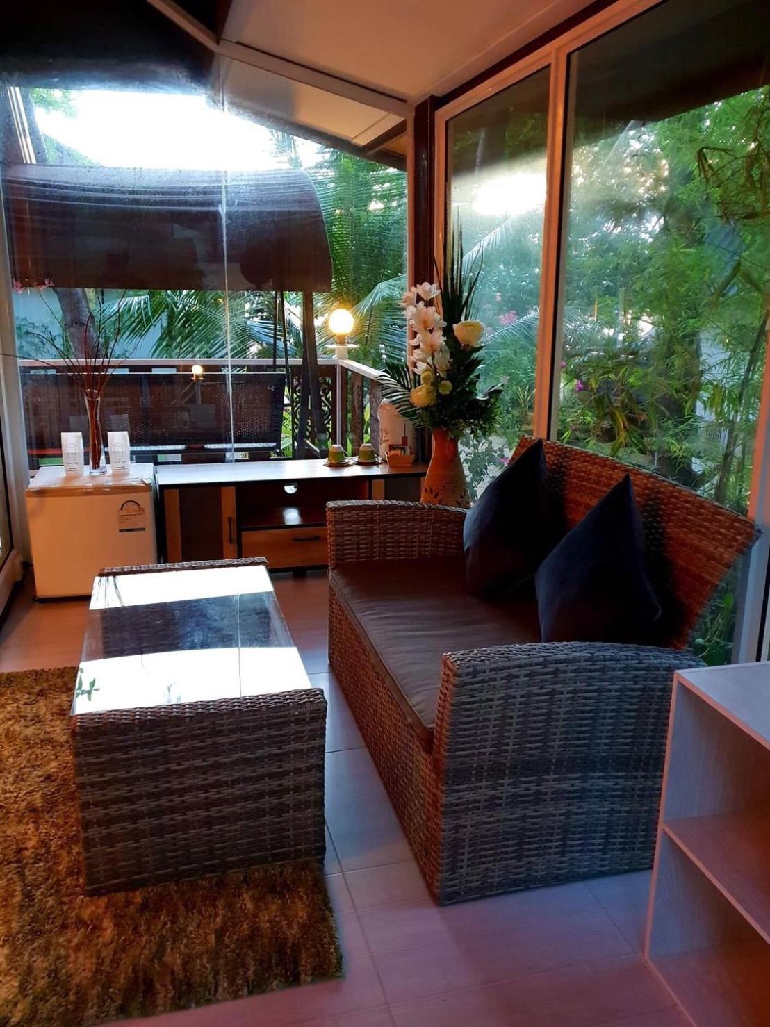 Phangan Cove Beach Resort Szrithanu Kültér fotó